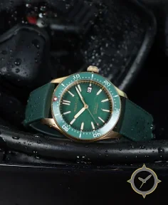 Bronze Star Dive Watch Green Dial