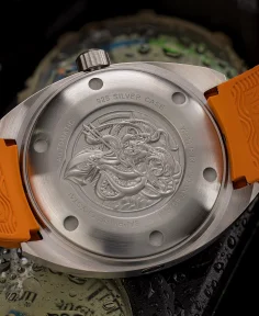 Ocean Crawler Core Diver 925 Silver Case
