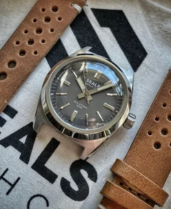 Seals Watch Company "Sea Storm" Dive Watch Fixed Bezel