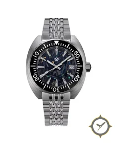 The Ocho - 42 mm diver watch automatic movment blue carbon