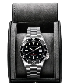 Momentum M20 DSS Diver Black Bundle