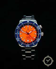 The Orange & Navy - Aquareef 40.