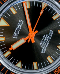 Cincinnati Watch Company Desk Diver Professional Dive Watch Black & Orange