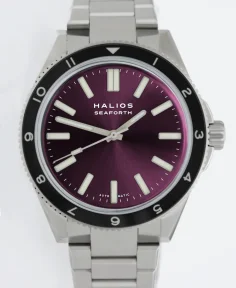 HALIOS SEAFORTH IV Sunburst Plum Rotating Bezel 12-hour Titanium Titanium Bracelet + Rubber Strap