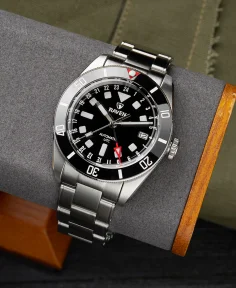 Raven Custom GMT Diver - Black