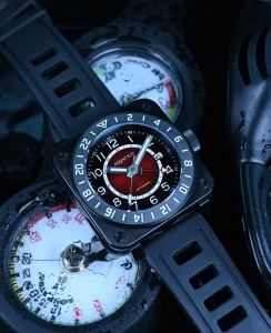 Aquatico Shadow Raider GMT DLC Black Fumé Red Dial