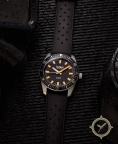 1A 38 Black/Orange
