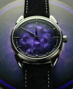 Yuen Y-01 Royal