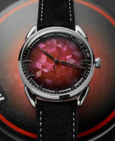 Yuen Y-01 Crimson
