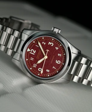 Cincinnati Watch Company The Cincinnatus Field Burgundy Manual Wind