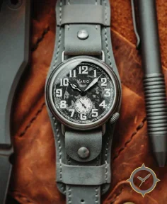 VARIO x RZE UltraHex™ Titanium Trench Lumed Carbon Fibre Watch