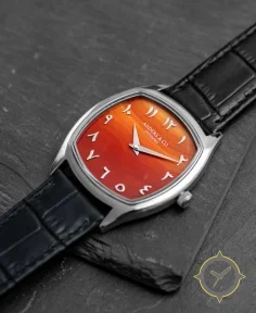 AC2 Volcán Red Agate (Eastern Arabic Numerals)