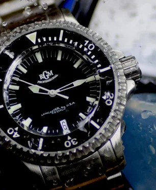 RGM Watches Model 300 Divers