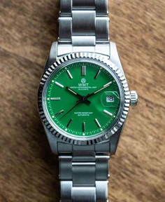 WMT Watches Cabochon – Glossy Green Dial