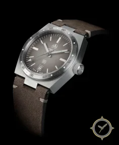 8001 HAVANA (COSC-certified)