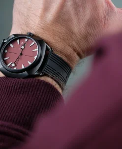 Visitor Watch Co. Duneshore Black Amaranth