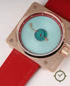 The Chameleon Vinyl Record Watch by AndoAndoAndo x Misamé