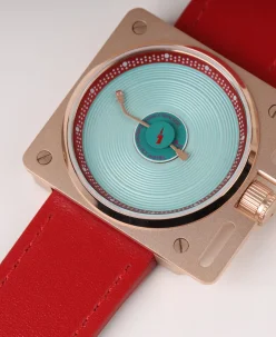 Andoandoando The Chameleon Vinyl Record Watch by AndoAndoAndo x Misamé