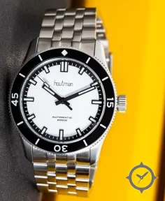 Pilbara White Salt Dive Watch