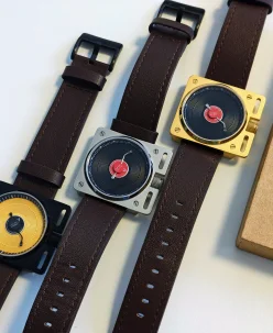 Andoandoando Old page for Vinyl Record Automatic Watch