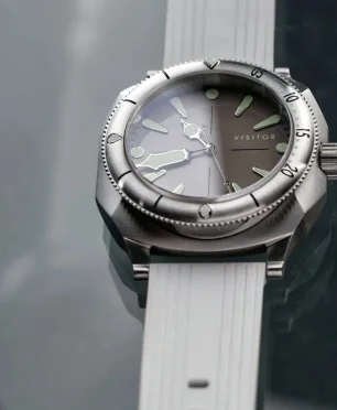 Visitor Watch Co. Duneshore Shallows Sharkside