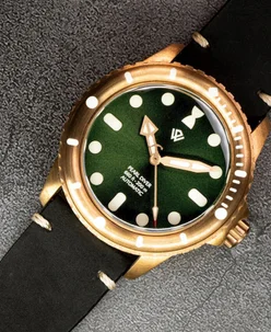 Wicked Watch Co. PEARL DIVER Bronze Basilisk C3 X1 ef No Date