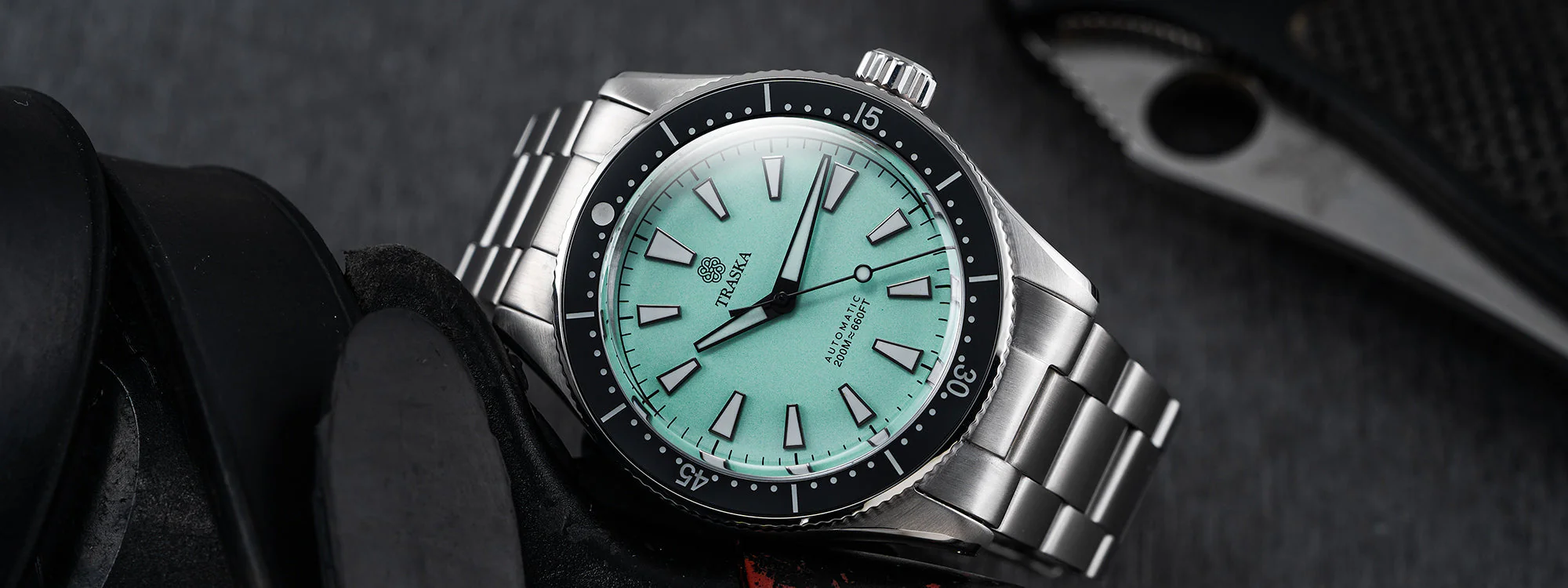 Traska Freediver Mint Green mit Seiko NH35